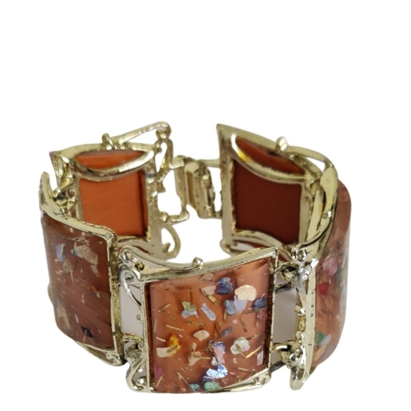 Vintage Lucite Confetti Jewelry Set Bracelet and Earrings Signed PAM - Picture 5 of 14